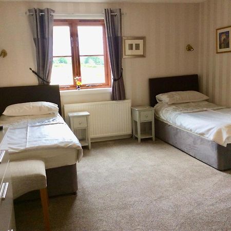 Ardoch Cottage Bed & Breakfast บัลลอค ภายนอก รูปภาพ